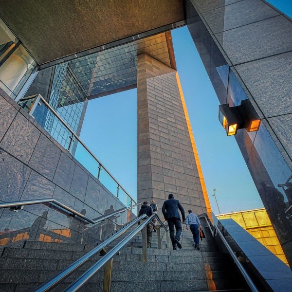 stairs-6133971_1280